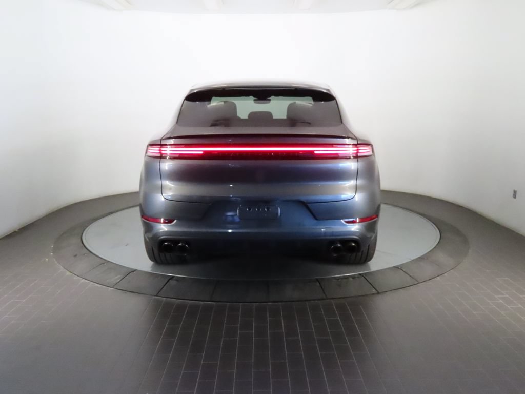 Certified 2026 Porsche Cayenne E-Hybrid Coupe AWD/4WD image 6