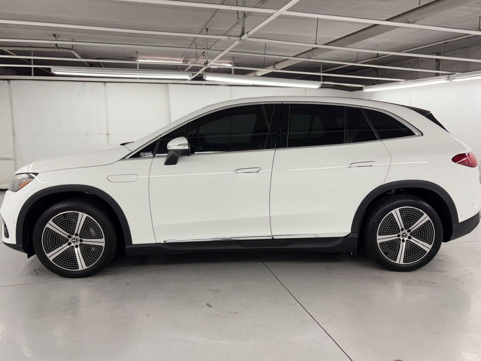 Certified 2023 Mercedes-Benz EQE 350+ SUV image 2