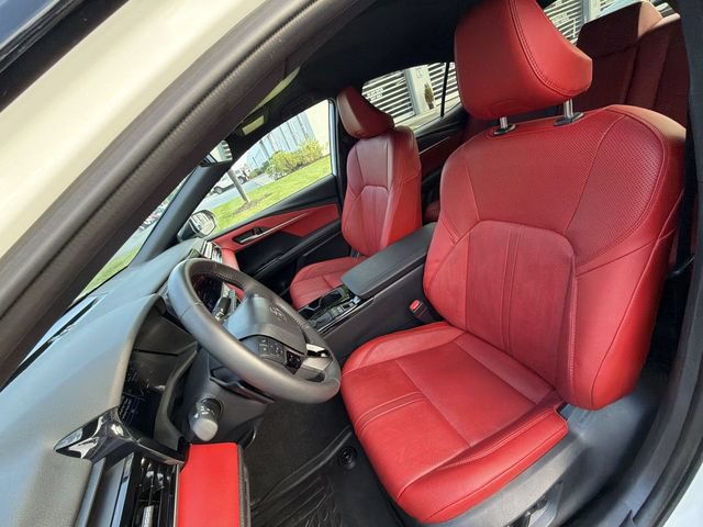 Used 2025 Toyota Camry XSE AWD/4WD image 15