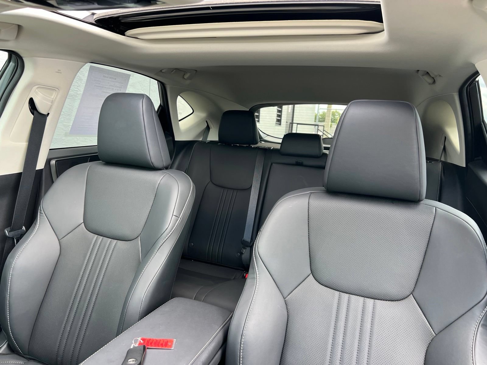 Used 2024 Lexus NX 250 FWD w/ Towing Package (2000 Lbs) image 32