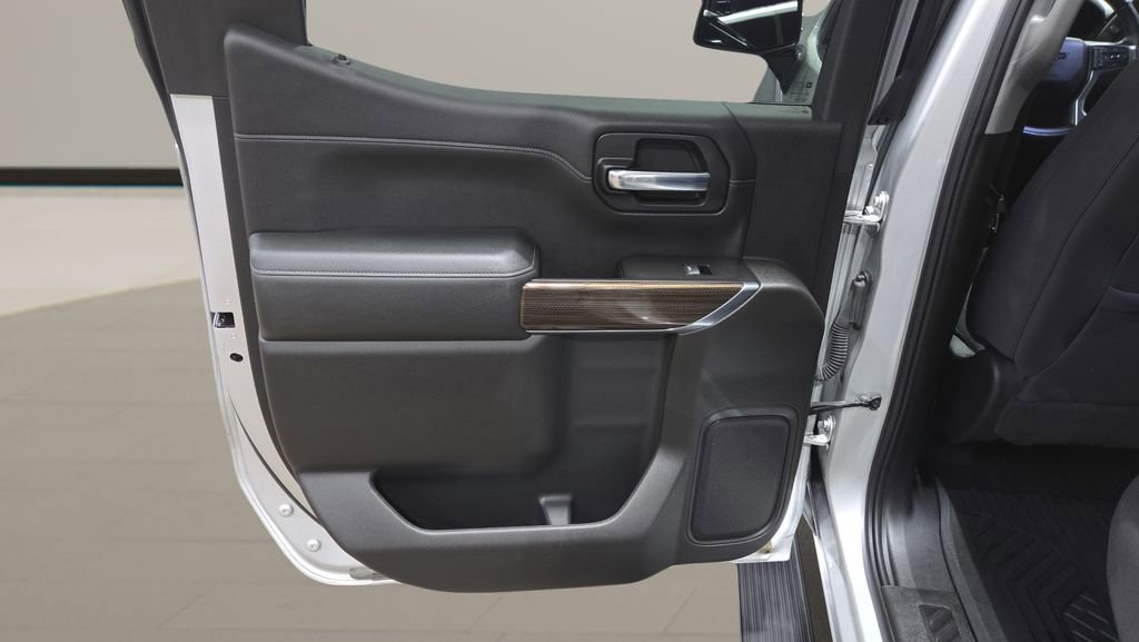 Used 2020 Chevrolet Silverado 1500 RST AWD/4WD image 18
