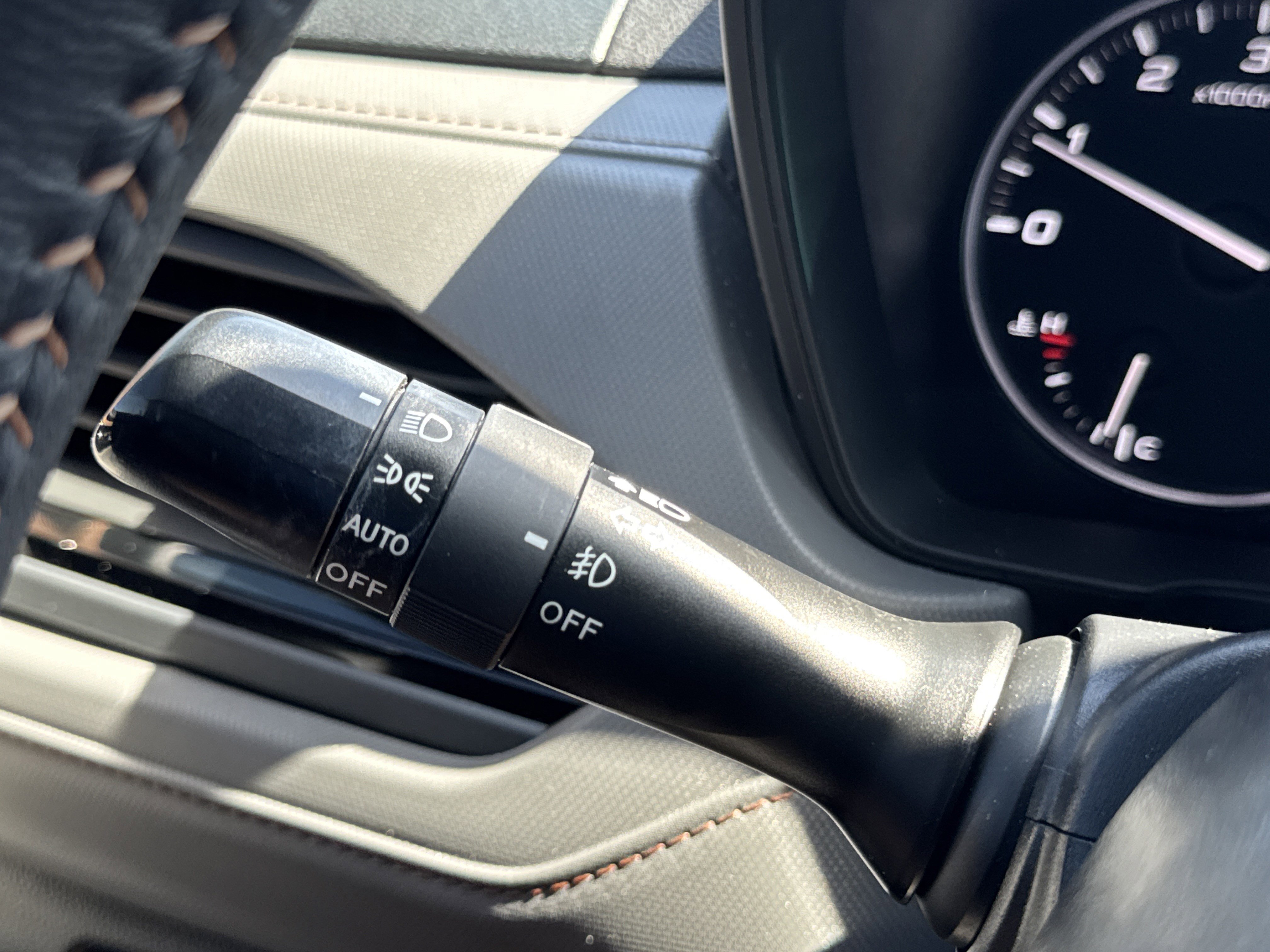 Used 2025 Subaru Forester Sport image 16