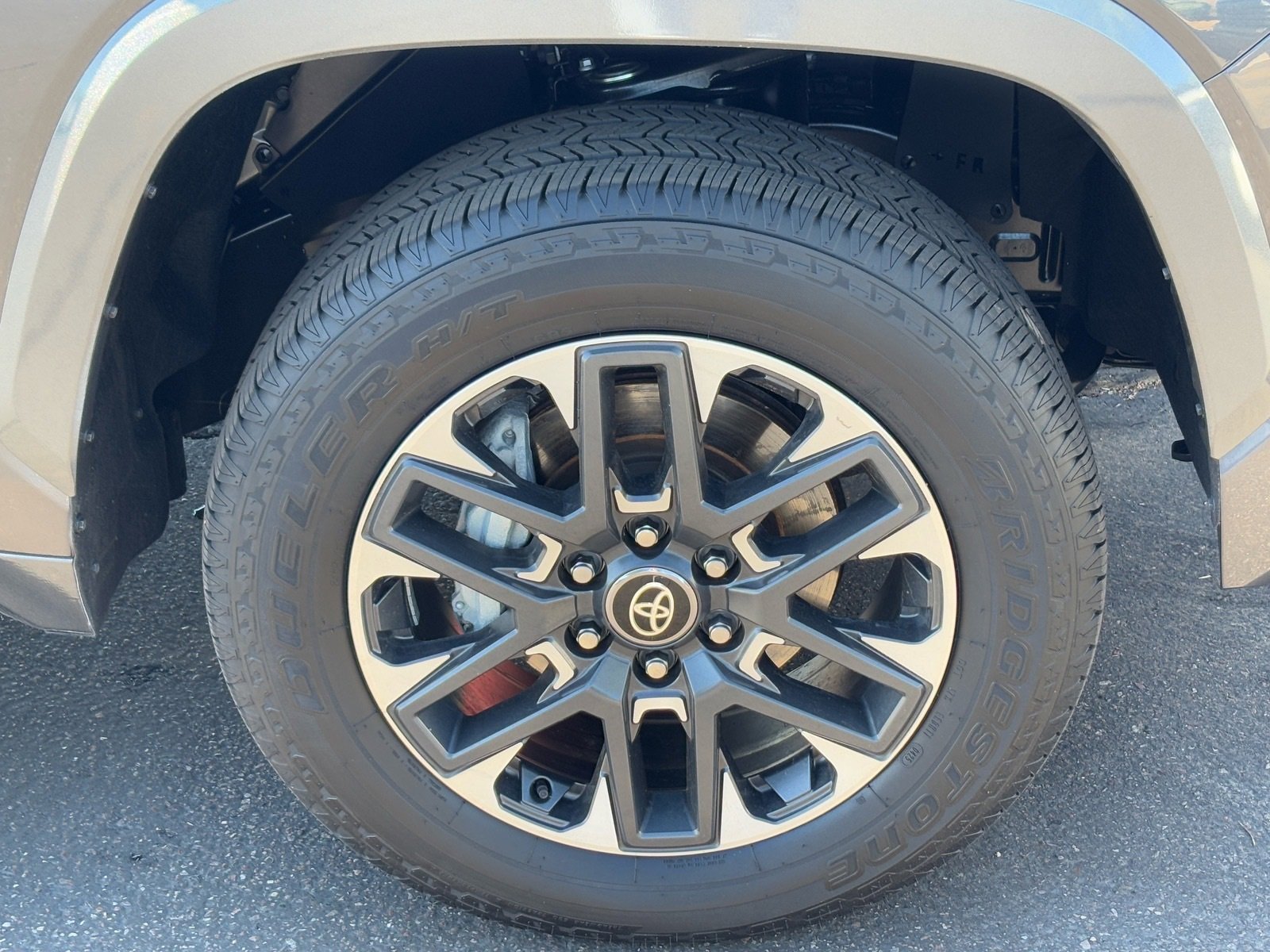 Used 2025 Toyota Tundra Limited image 10