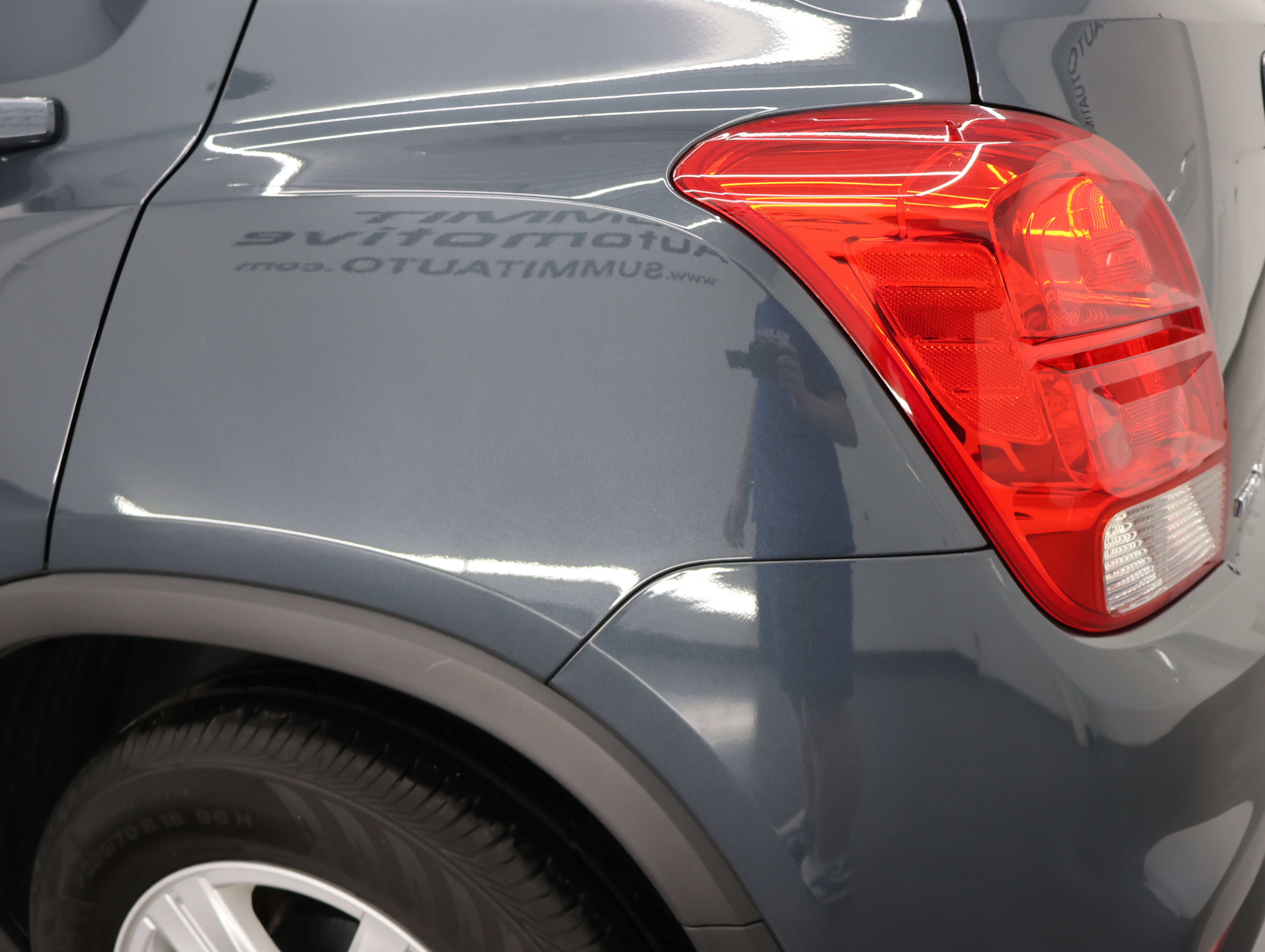 Used 2021 Chevrolet Trax LS w/ Tint and Cruise Package FWD image 29