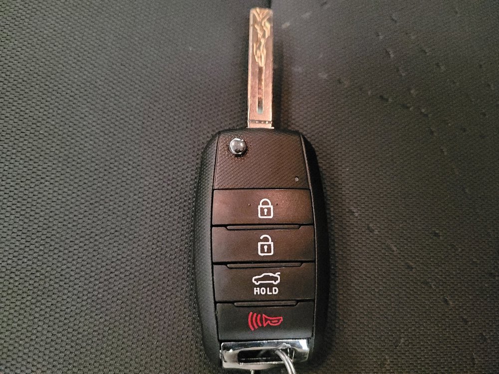 Used 2012 Kia Rio SX image 32