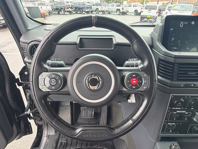 Used 2025 INEOS Grenadier Station Wagon AWD/4WD image 21