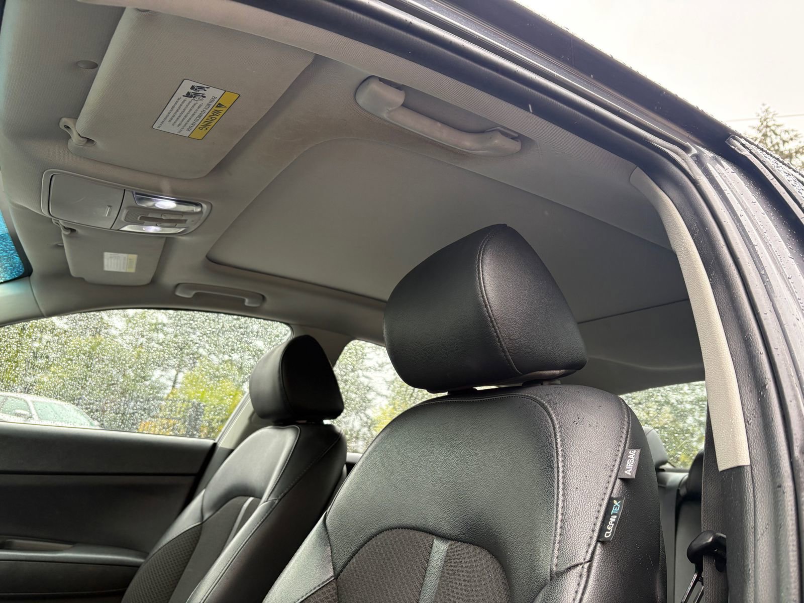 Used 2018 Kia Optima S w/ Panoramic Sunroof Package image 16