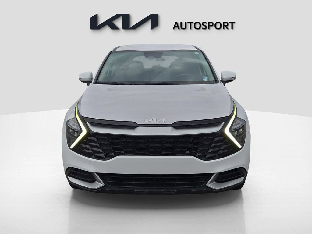 Used 2023 Kia Sportage EX image 2