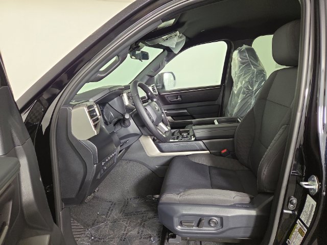 New 2026 Toyota Tundra SR5 w/ SR5 Convenience Package AWD/4WD image 13