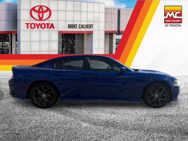 Used 2018 Dodge Charger R/T w/ Plus Group RWD image 6
