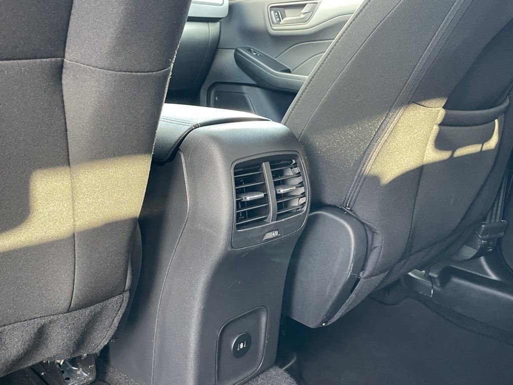 Used 2024 Ford Escape Active image 23