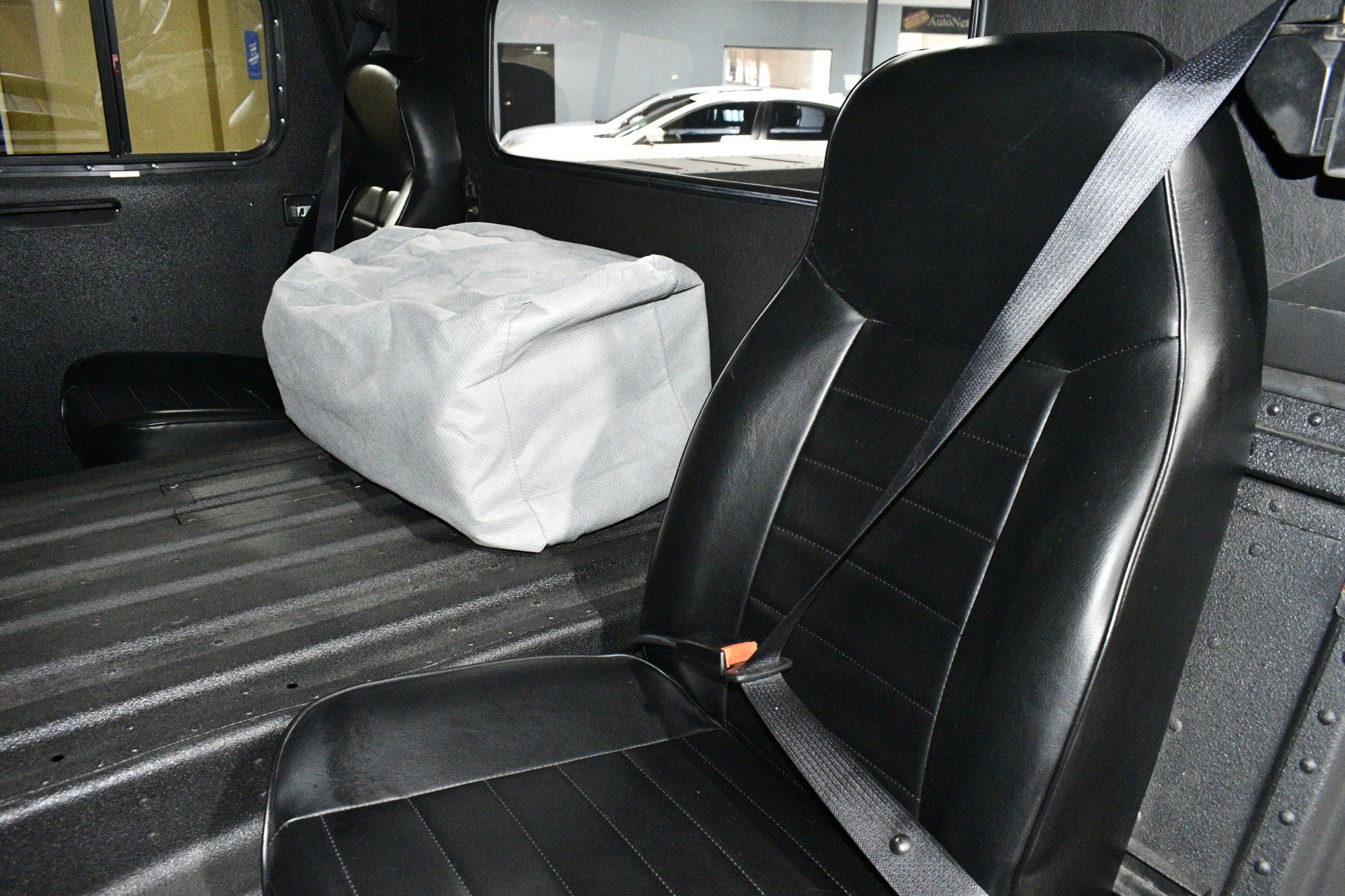 Used 1990 HUMMER H1 image 17