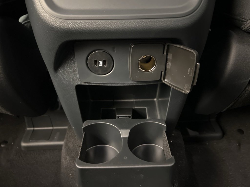 New 2025 Ford Explorer Active image 30