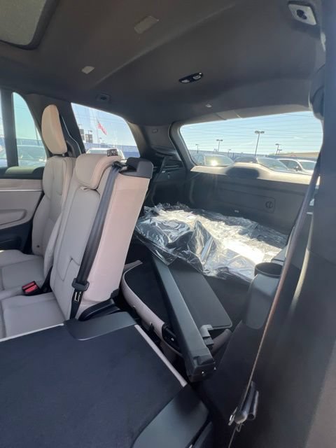 New 2026 Volvo XC90 B6 Plus w/ Protection Package AWD/4WD image 28