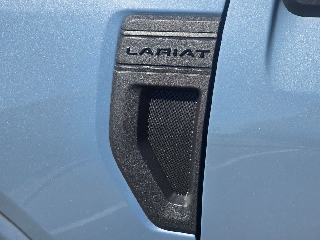 Used 2024 Ford Maverick Lariat w/ Black Appearance Package FWD image 17