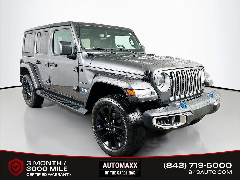 Used 2023 Jeep Wrangler Unlimited Sahara w/ Cold Weather Group AWD/4WD image 1