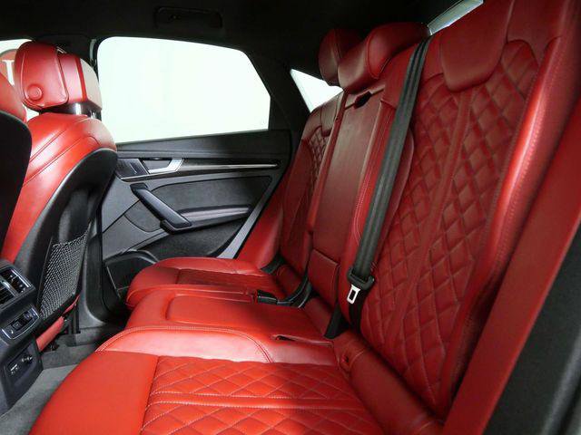 Used 2023 Audi SQ5 Prestige w/ Prestige Package AWD/4WD image 15