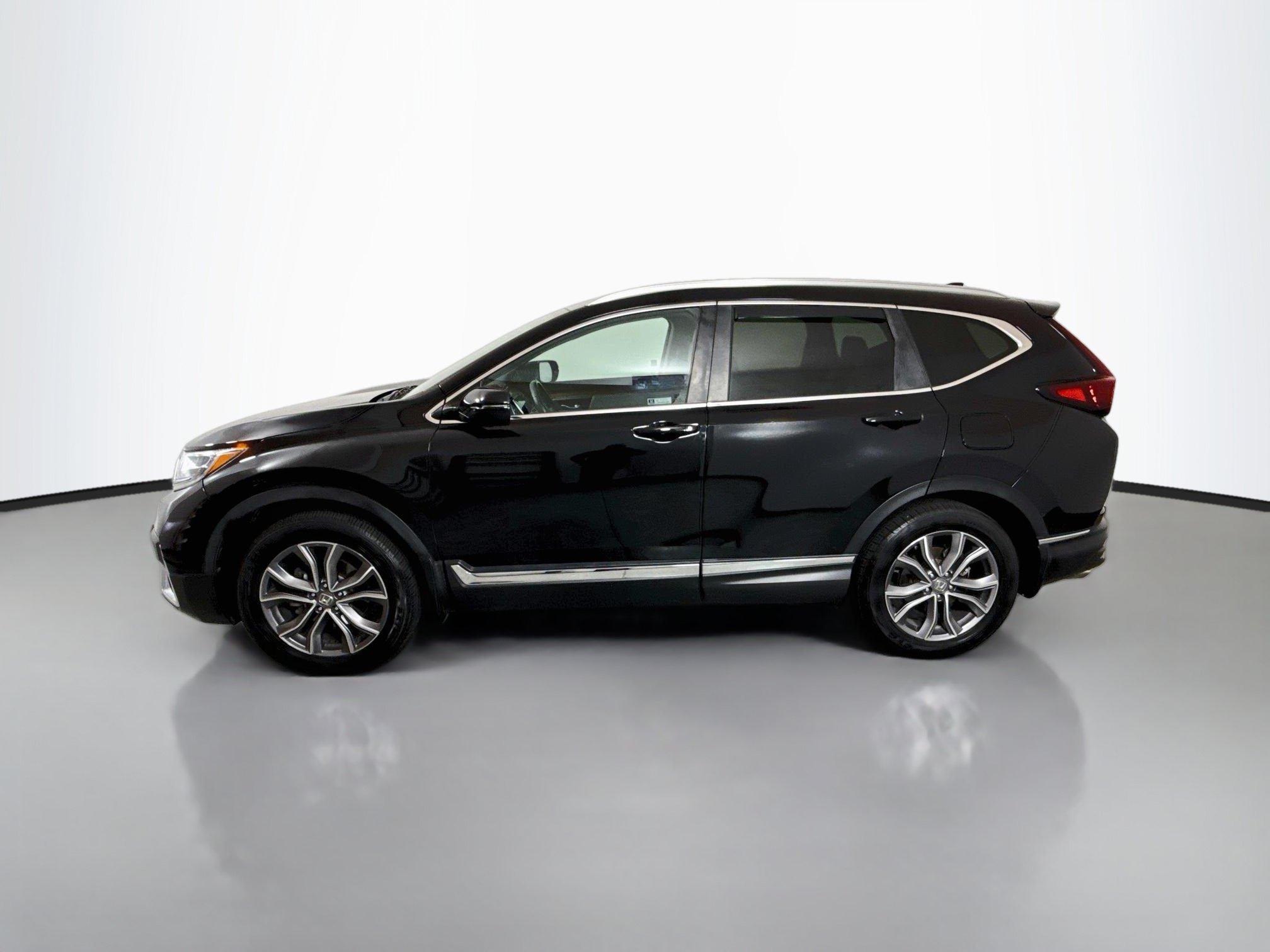 Used 2020 Honda CR-V Touring image 4