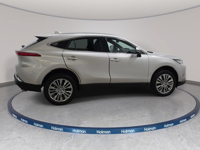 Certified 2024 Toyota Venza Limited AWD/4WD image 4