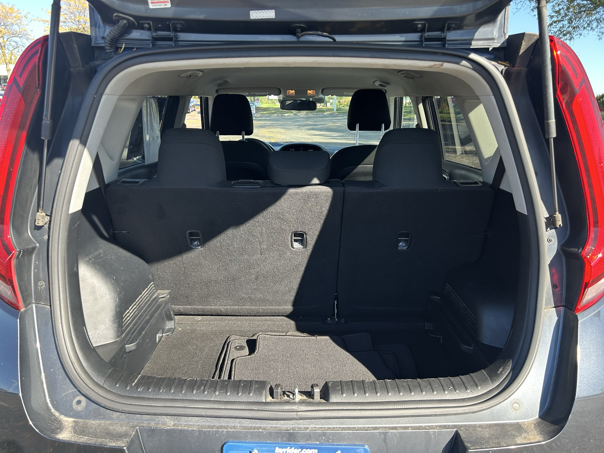 Used 2020 Kia Soul LX FWD image 13