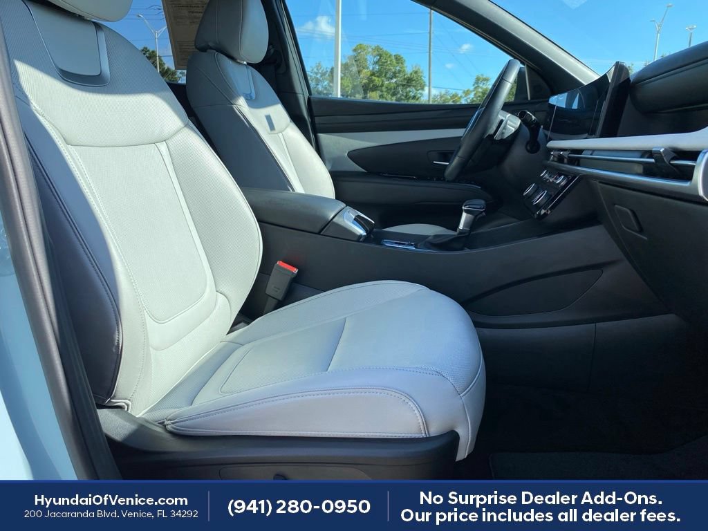 Certified 2025 Hyundai Santa Cruz Limited AWD/4WD image 19