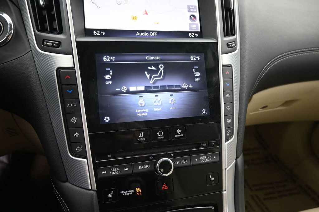 Used 2020 INFINITI Q50 Luxe w/ Essential Package (3.0T Luxe) AWD/4WD image 19