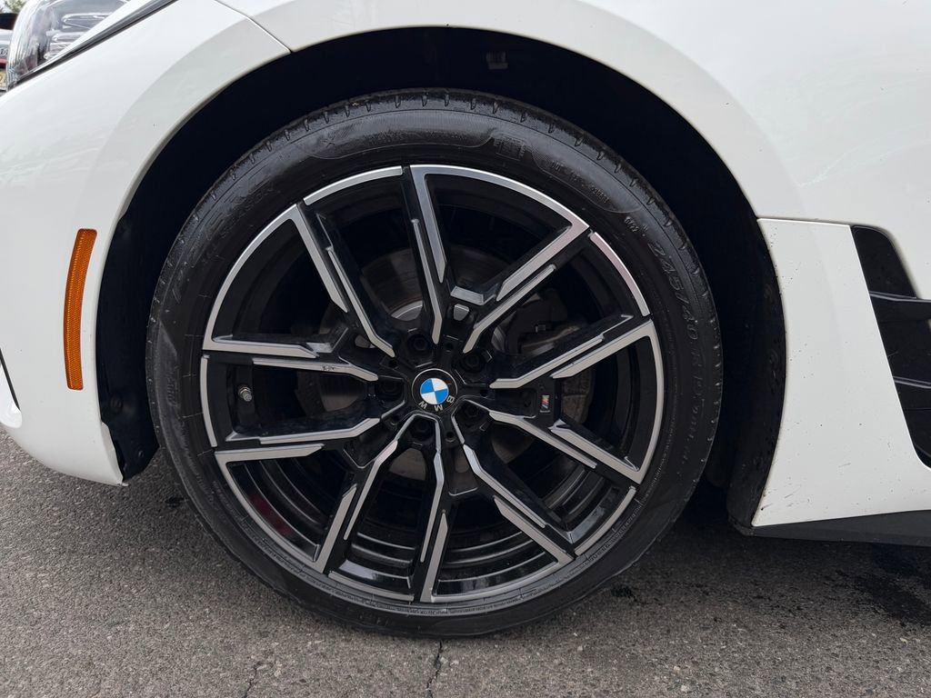 Used 2023 BMW 430i Gran Coupe xDrive w/ M Sport Package AWD/4WD image 10