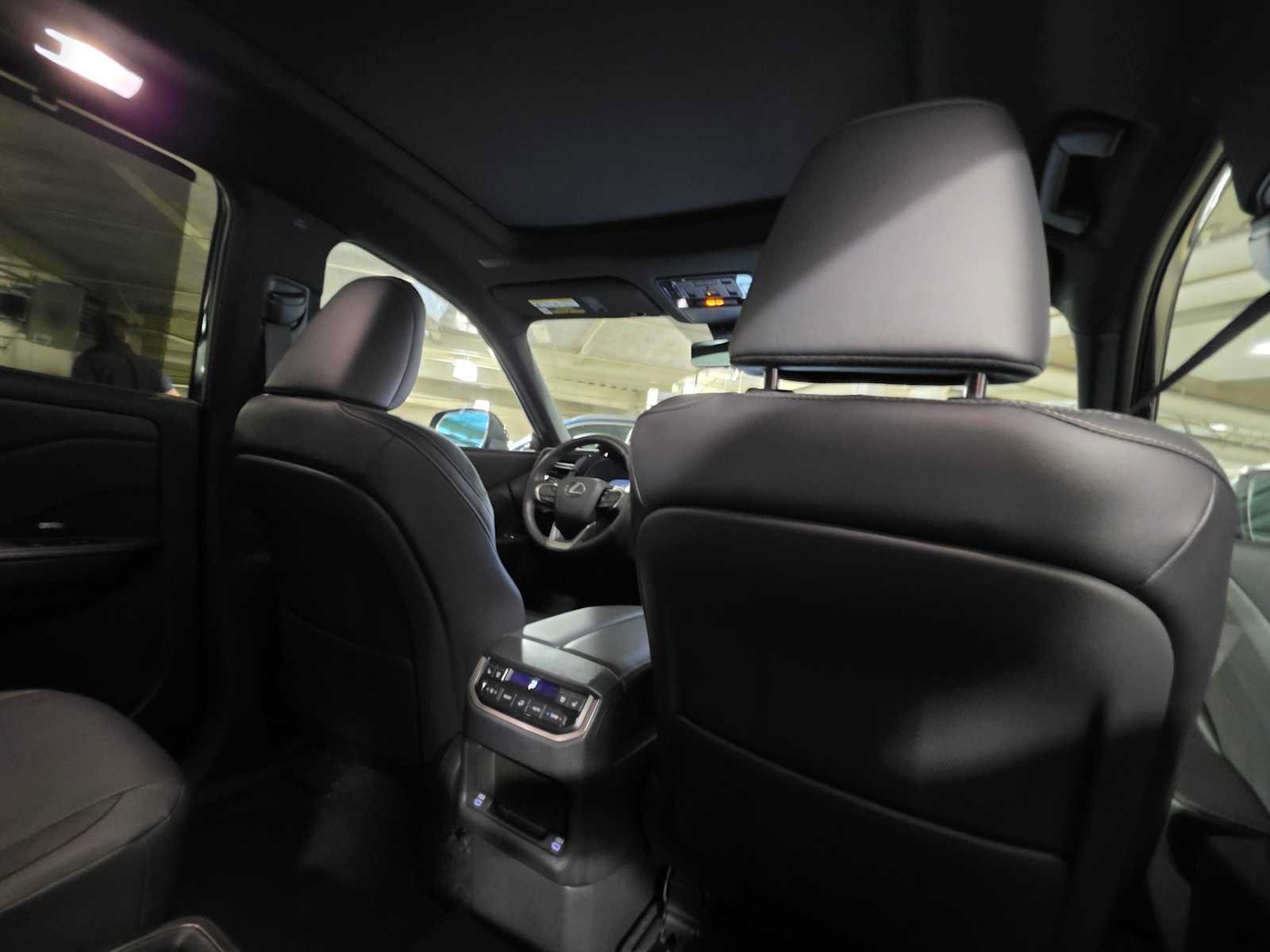 Used 2026 Lexus TX 350 AWD w/ Technology Package image 15