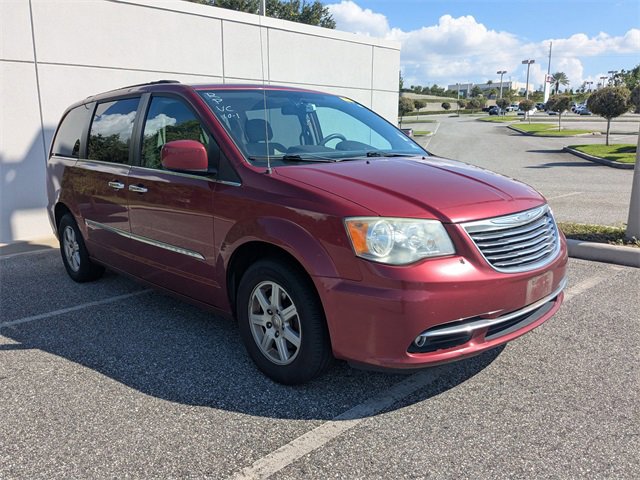 Used 2011 Chrysler Town & Country Touring w/ Driver Convenience Group