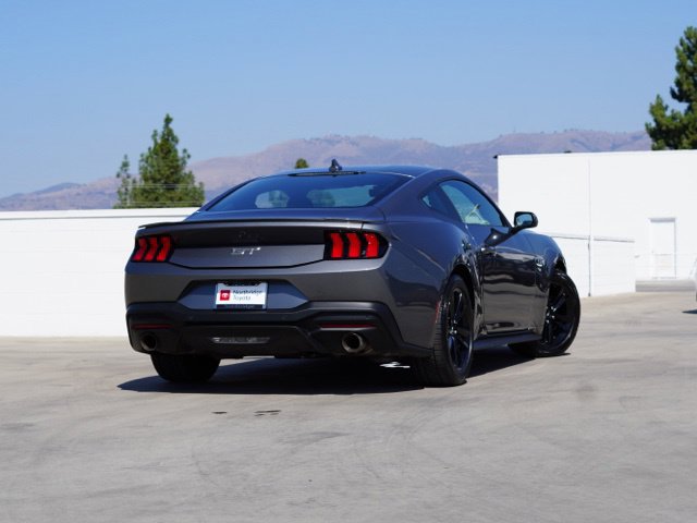 Used 2024 Ford Mustang GT RWD image 7