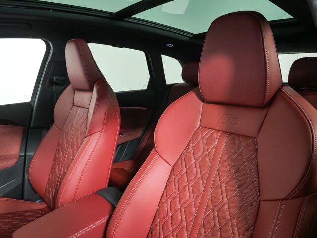 New 2026 Audi SQ5 Prestige AWD/4WD image 6