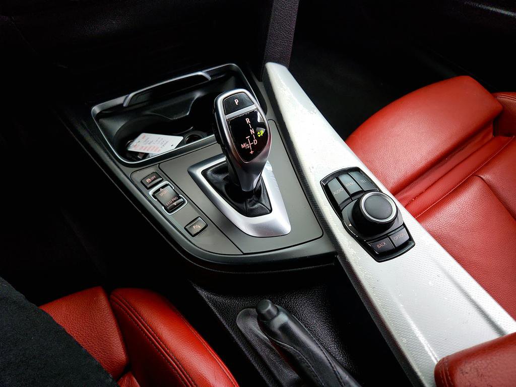 Used 2016 BMW 328i Sedan image 17