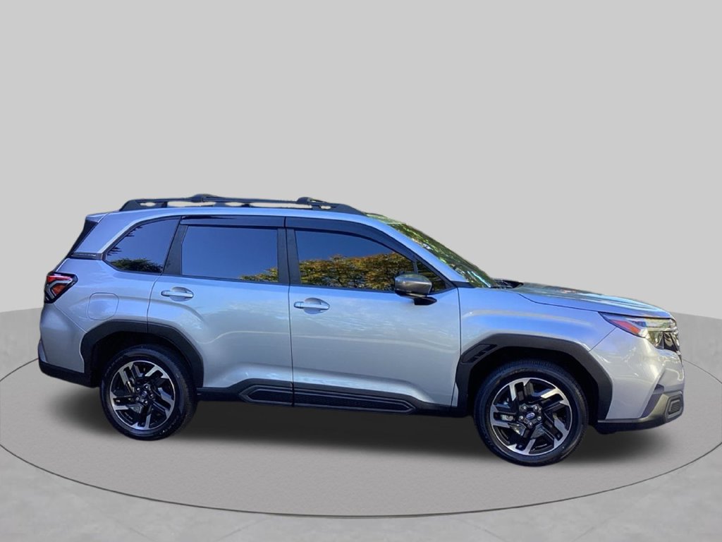 Used 2025 Subaru Forester Limited w/ Popular Package #2 AWD/4WD image 9