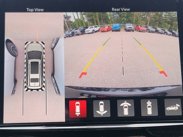 New 2027 Chrysler Pacifica Limited AWD/4WD image 7
