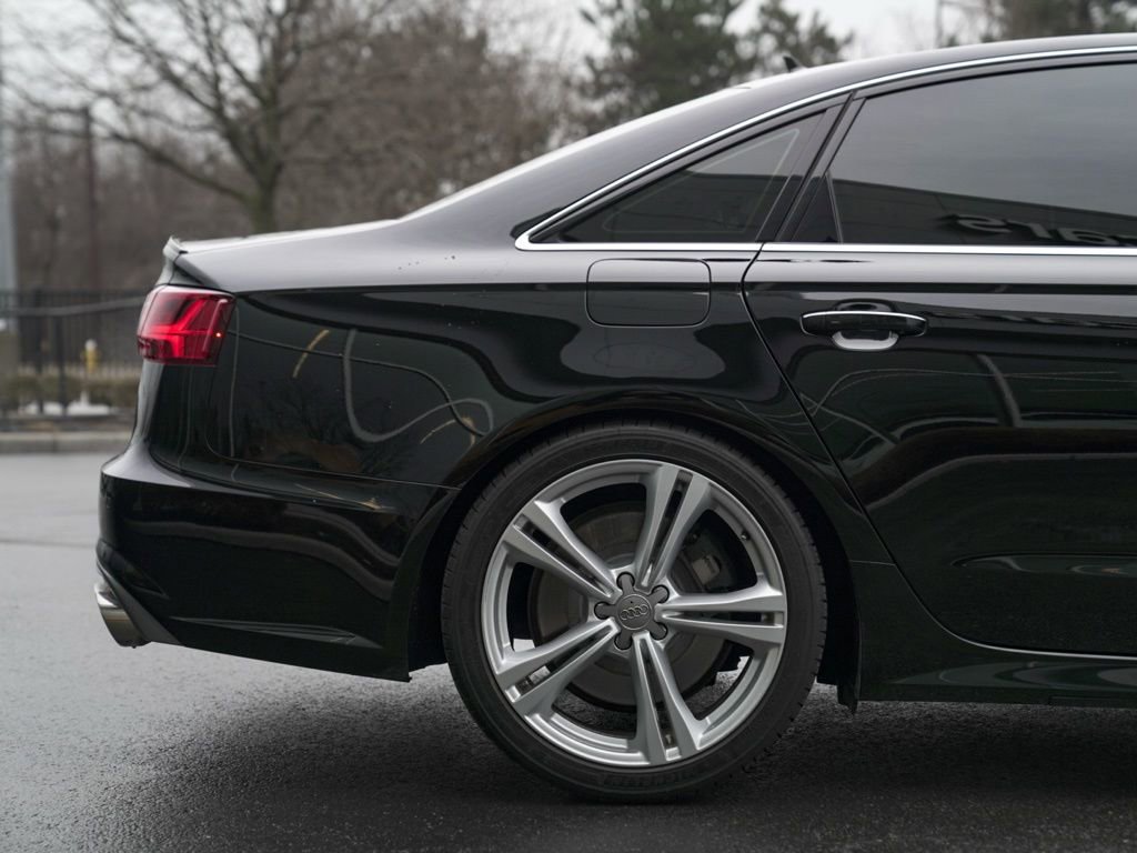 Used 2016 Audi S6 Prestige w/ Prestige Package image 21