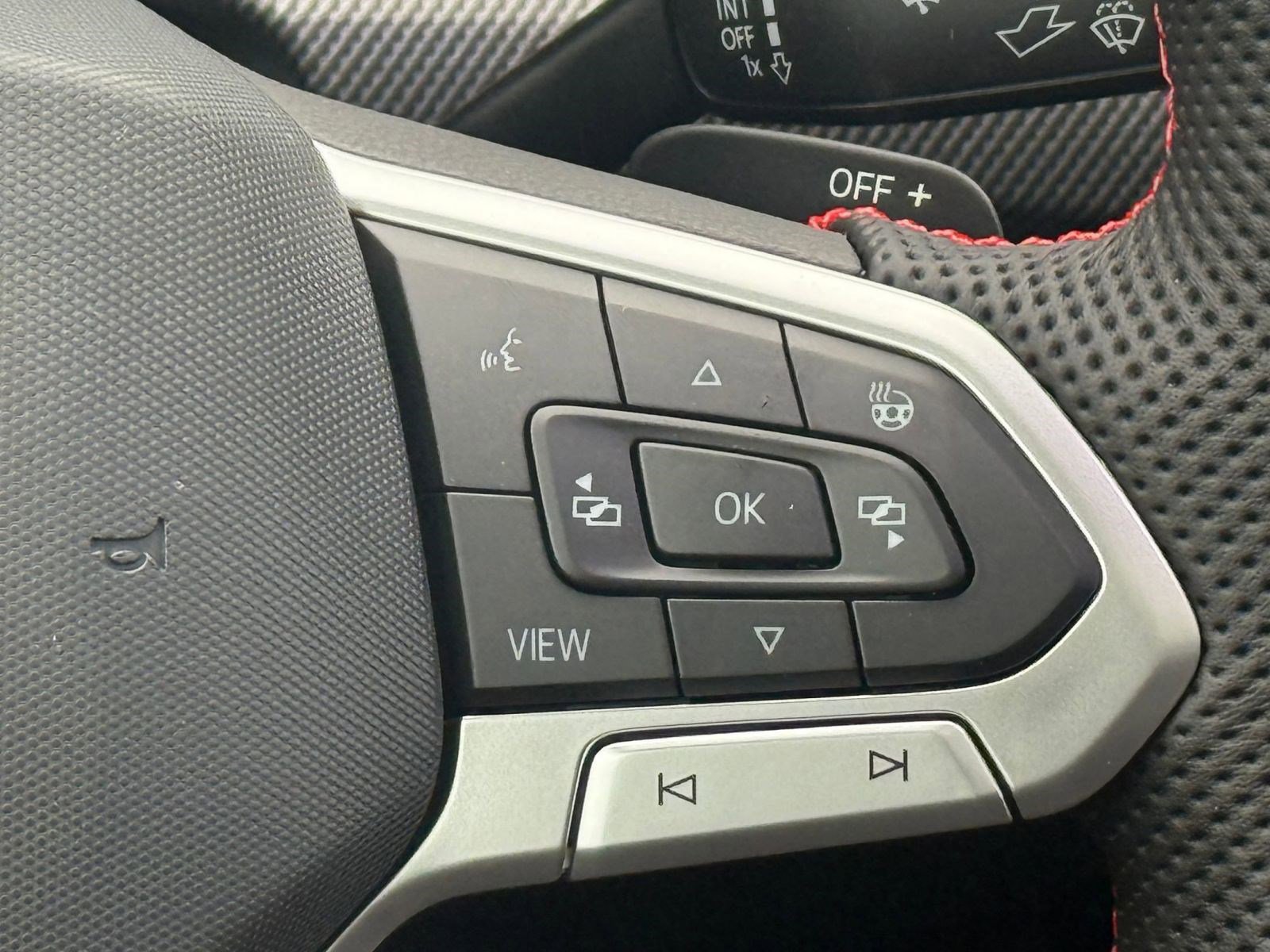 New 2026 Volkswagen Golf SE image 23