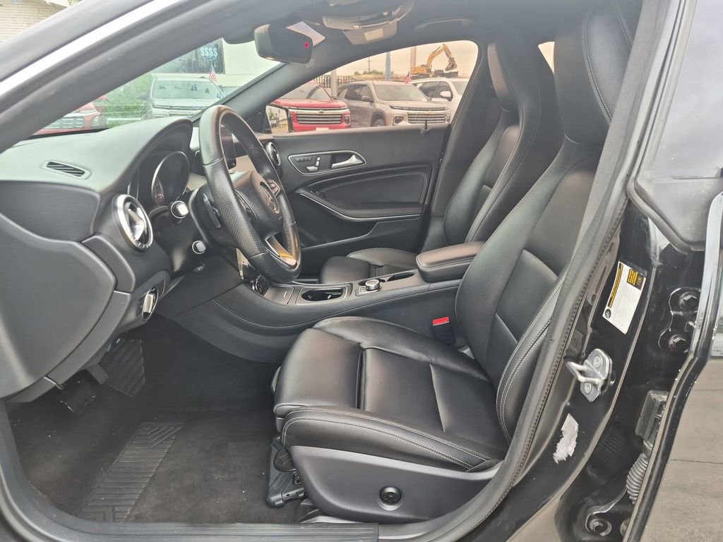 Used 2019 Mercedes-Benz CLA 250 image 11