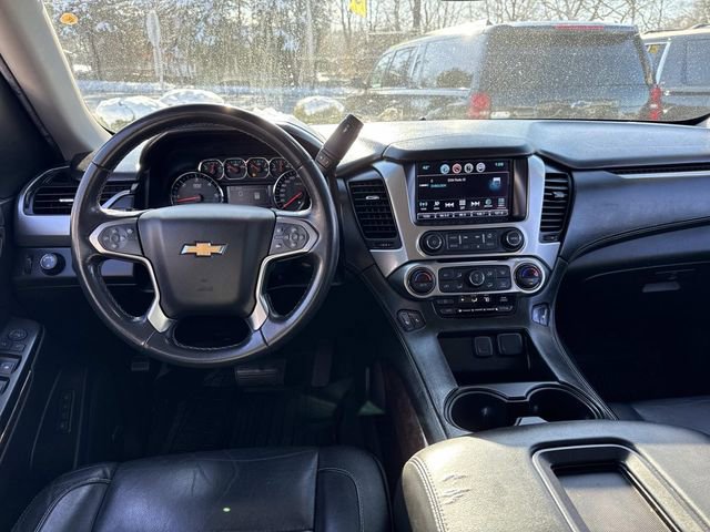 Used 2018 Chevrolet Suburban LT image 19