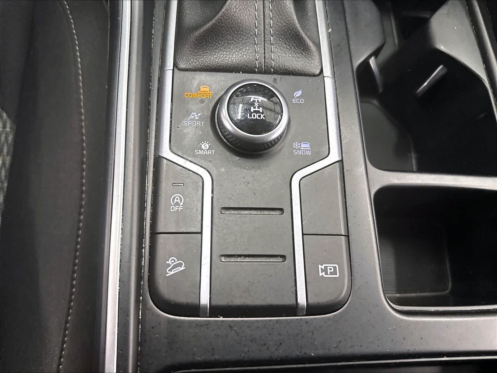 Used 2022 Kia Sorento LX AWD/4WD image 18