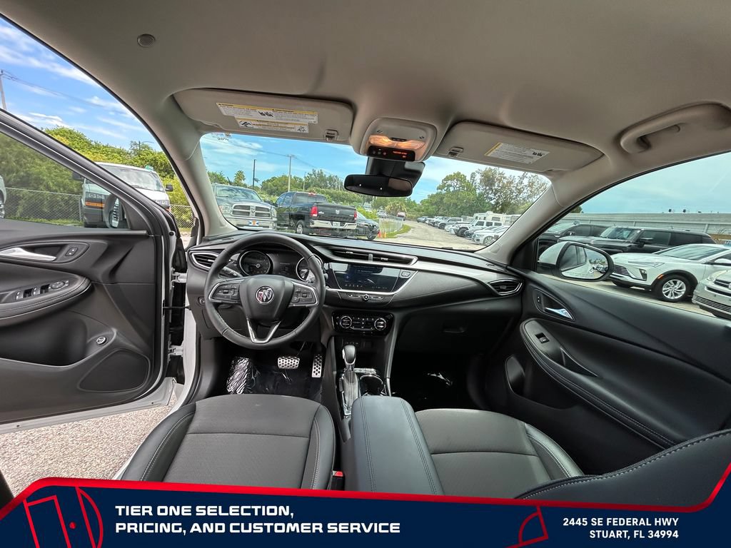 Used 2023 Buick Encore GX Select w/ Sport Touring Package AWD/4WD image 31