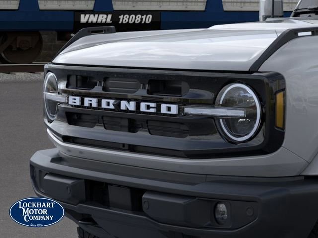 New 2026 Ford Bronco Outer Banks image 18