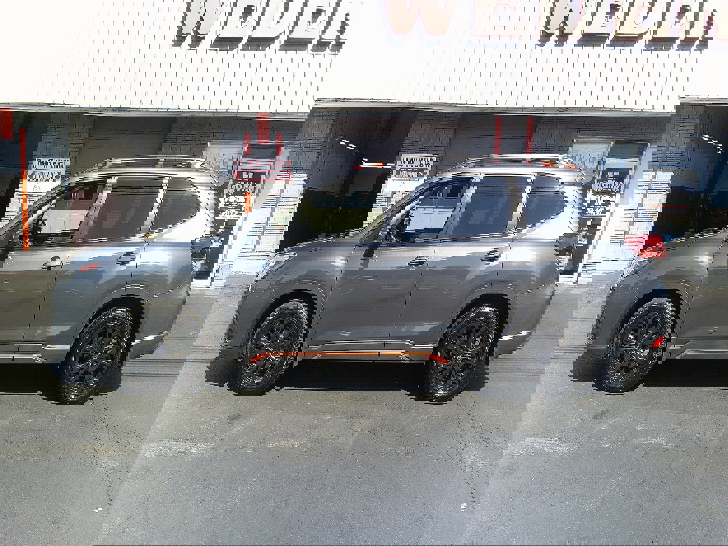 Used 2023 Subaru Forester Sport image 3