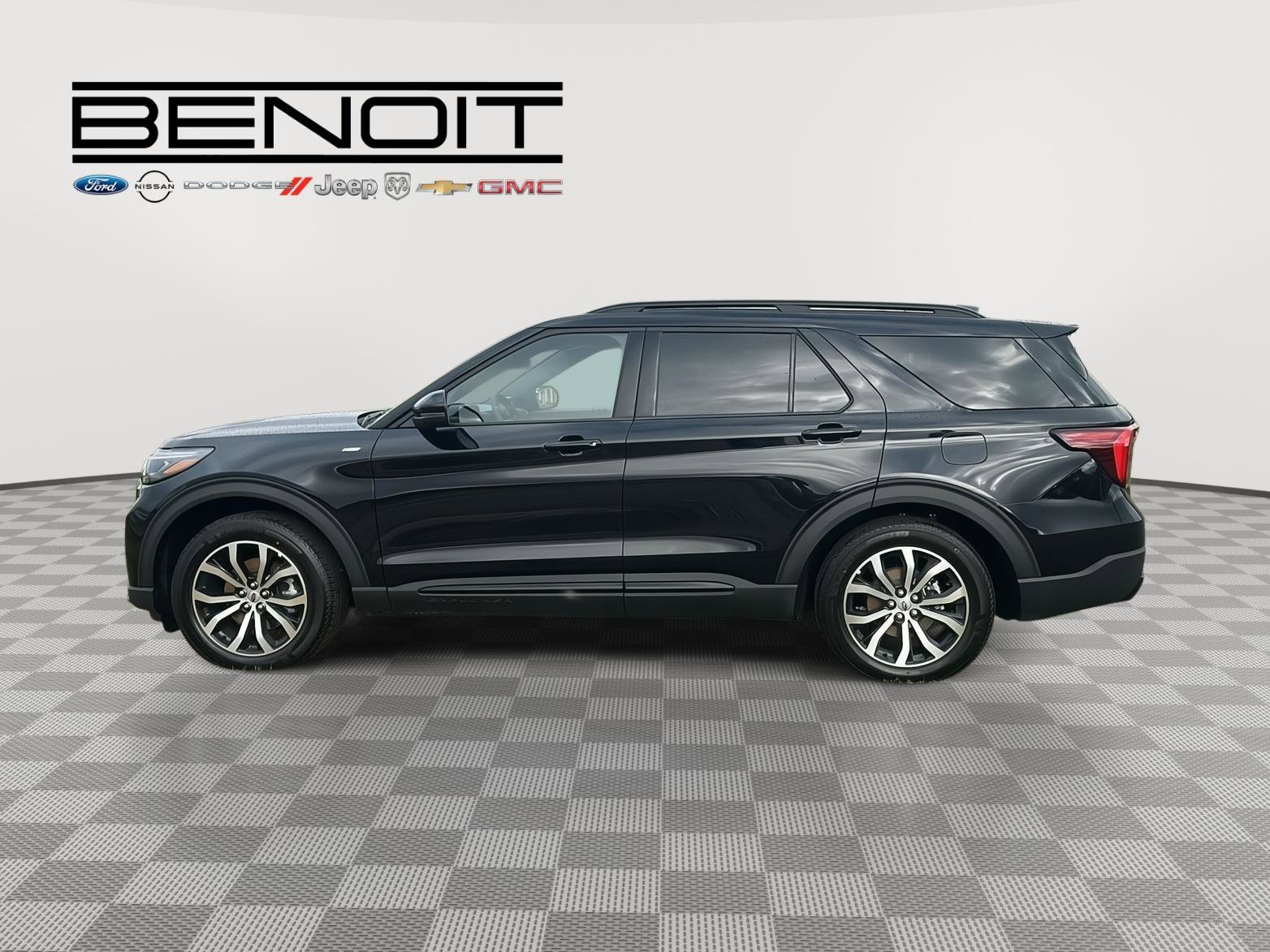 New 2026 Ford Explorer ST-Line image 8