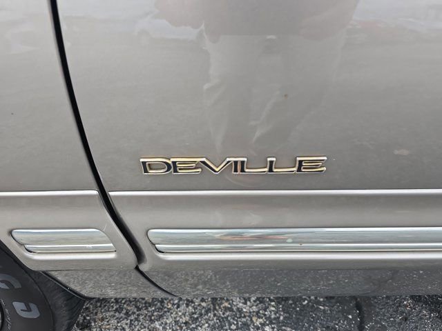 Used 1999 Cadillac De Ville w/ Comfort/Convenience Pkg FWD image 11