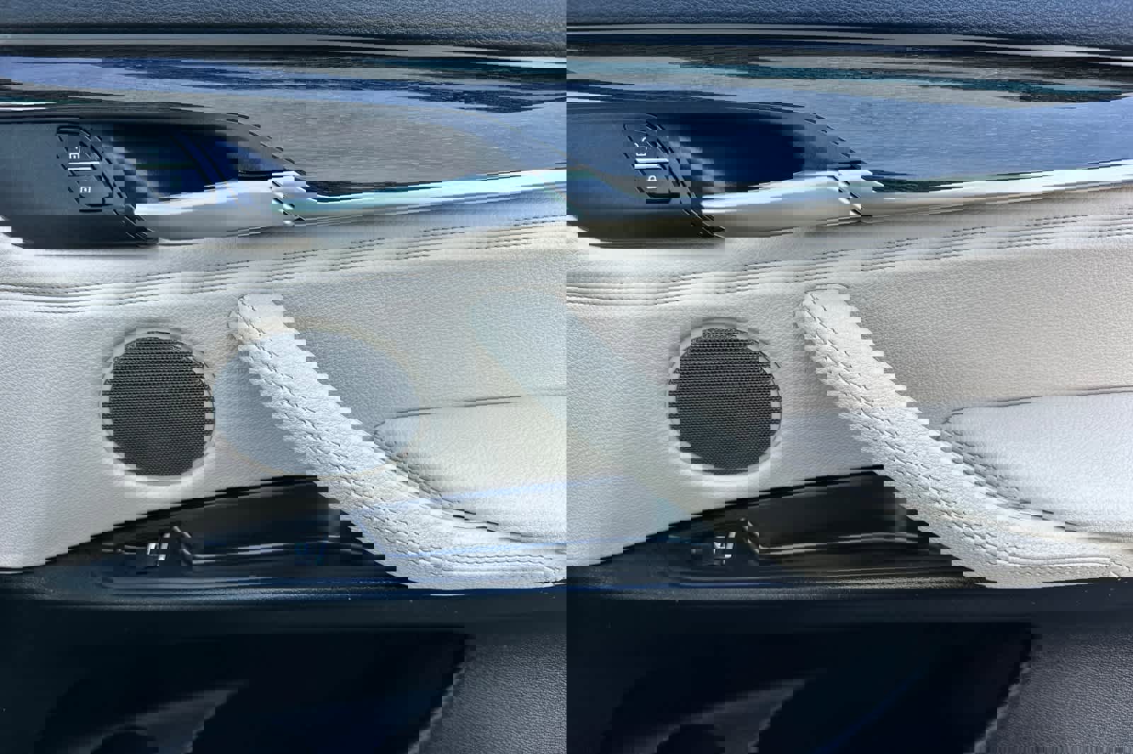 Used 2018 BMW X5 xDrive40e image 19