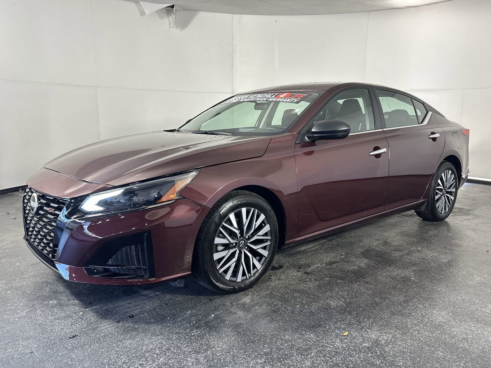 Certified 2025 Nissan Altima 2.5 SV image 4