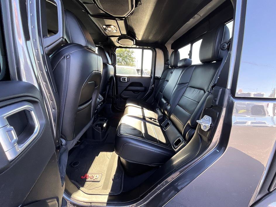 Used 2021 Jeep Gladiator Overland w/ Uconnect 4C Nav & Sound Group AWD/4WD image 31