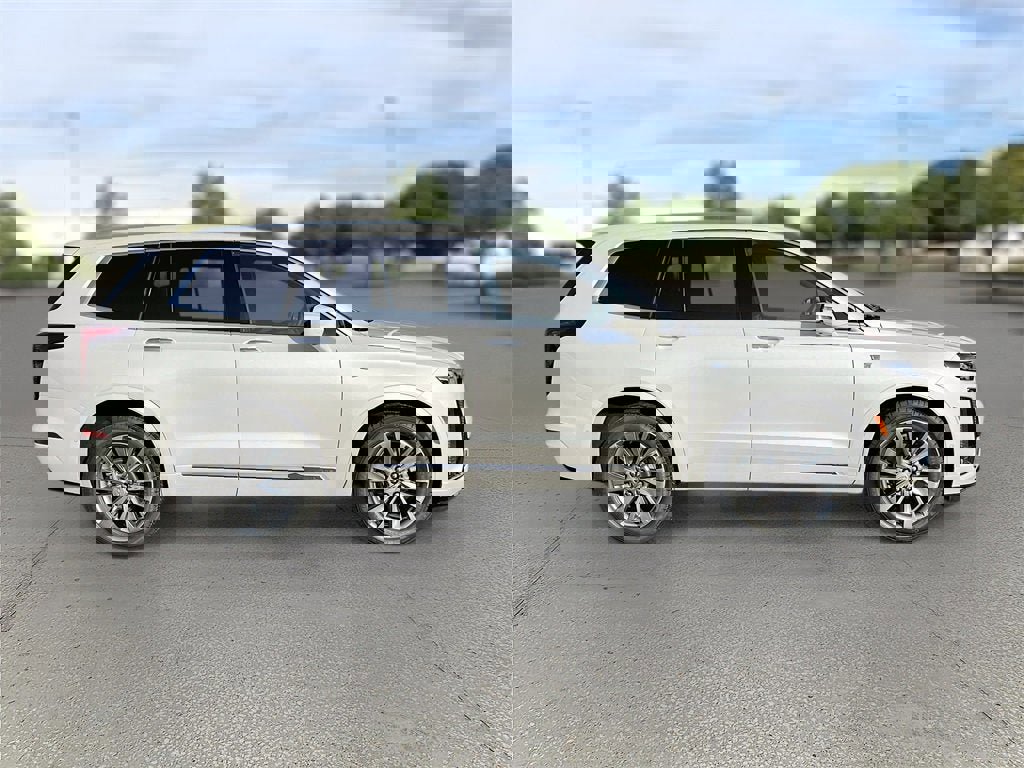 New 2025 Cadillac XT6 Premium Luxury w/ Technology Package image 8