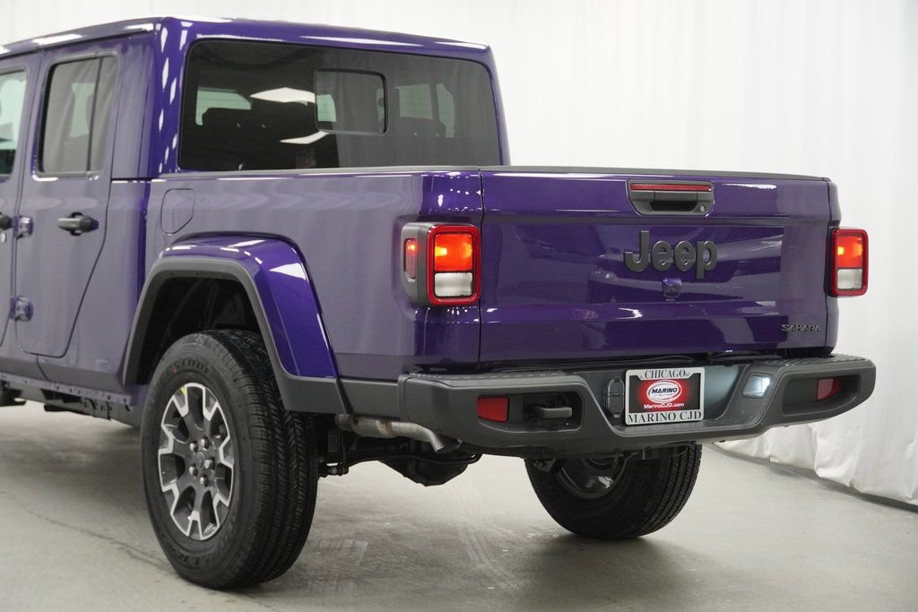 New 2026 Jeep Gladiator Sport image 12