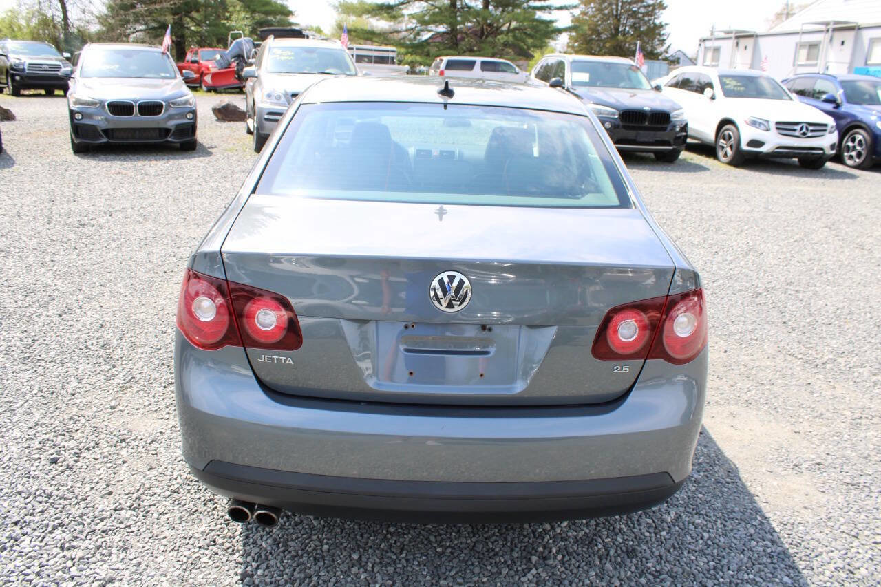 Used 2009 Volkswagen Jetta SE FWD image 8